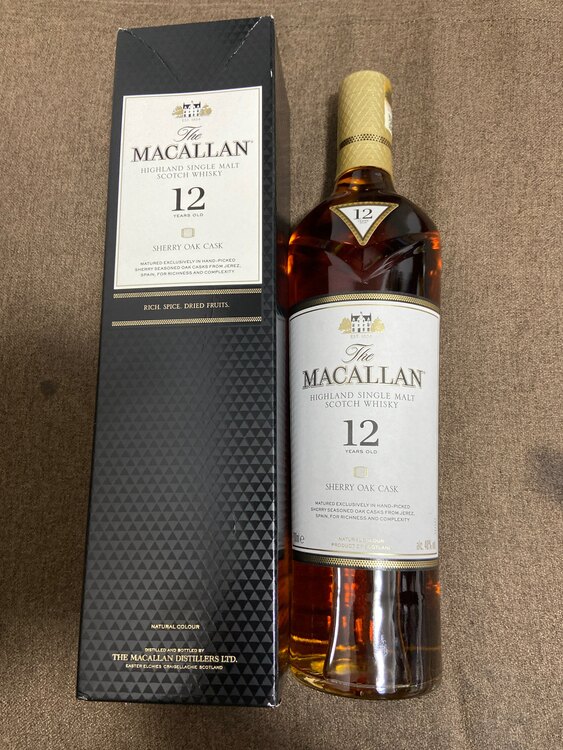 マッカラン12年　シェリーオーク（お酒）の商品画像 - 査定依頼日：2025年5月17日 - 最高査定価格：9,000円