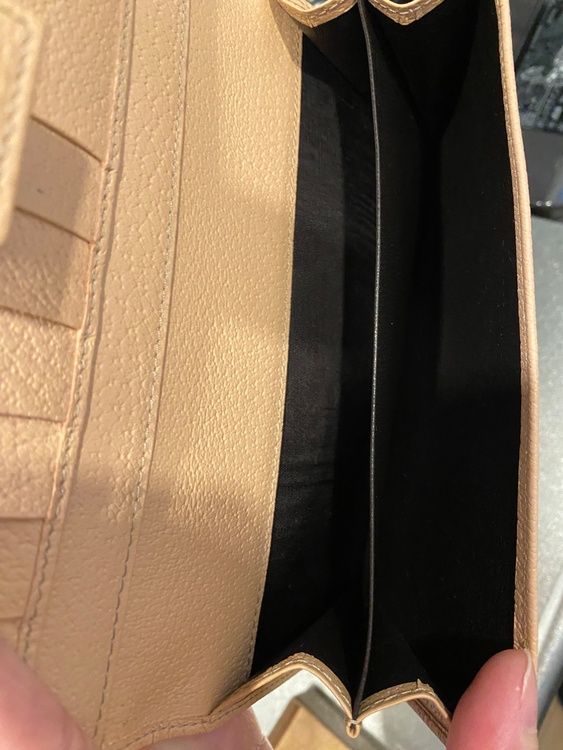 グッチ  （ブランドバッグ）の商品画像 - 査定依頼日：2026年3月3日 - 最高査定価格：15,000円