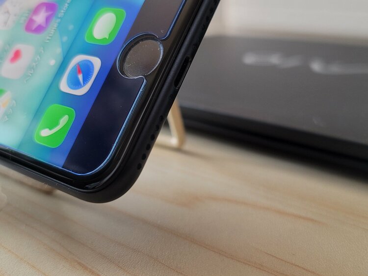 iPhone SE (第 2 世代) 64GB SIMフリー（スマホ）の商品画像 - 査定依頼日：2026年4月8日 - 最高査定価格：13,000円