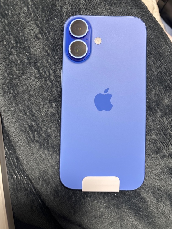 iPhone 16 128GB SIMフリー（スマホ）の商品画像 - 査定依頼日：2026年3月11日 - 最高査定価格：90,000円