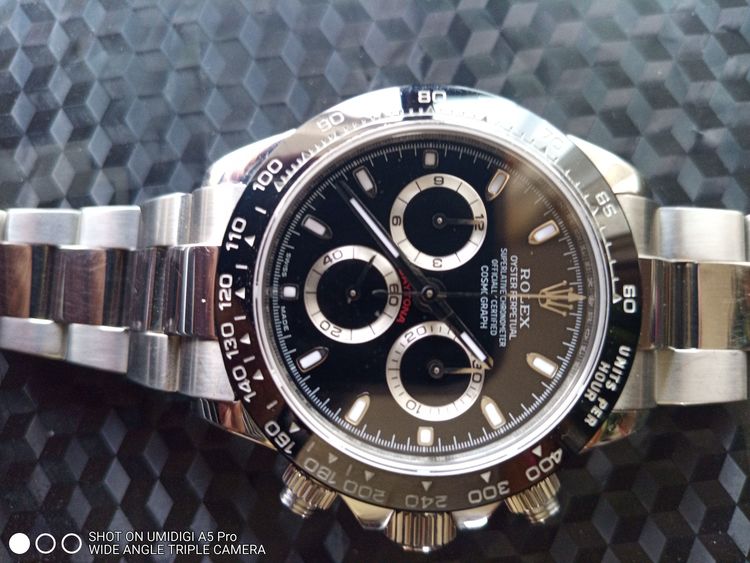 DAYTONA（高級時計）の商品画像 - 査定依頼日：2021年9月6日 - 最高査定価格：3,500,000円