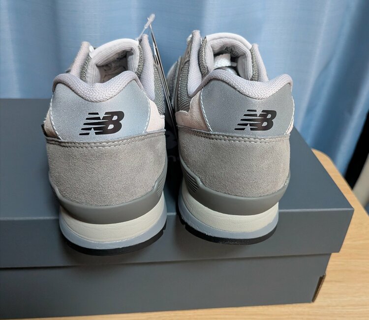 Newbalance　CM996XA2  NBJ-1193097  （古着・ファッション）の商品画像 - 査定依頼日：2025年12月23日 - 最高査定価格：8,000円