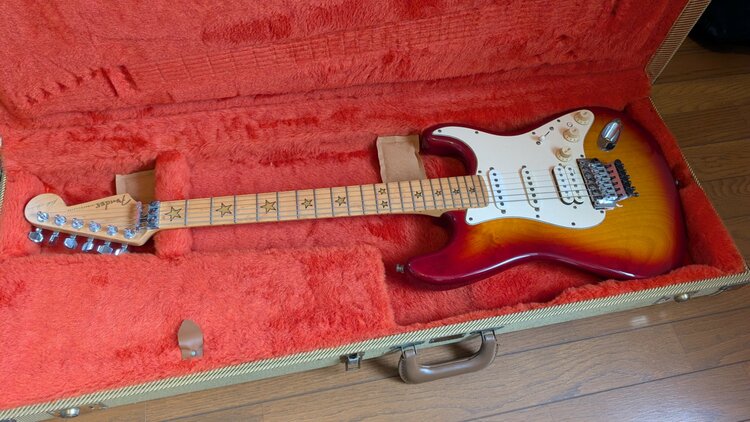 Fender USA Richie Sambora Stratcaster （ピアノ・楽器・PA機材）の商品画像 - 査定依頼日：2026年3月28日 - 最高査定価格：360,000円