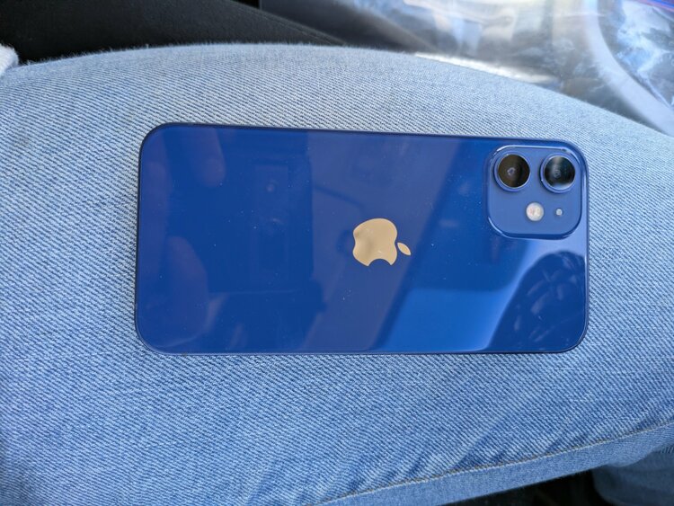 iPhone 12 mini 128GB SIMフリー（スマホ）の商品画像 - 査定依頼日：2026年3月8日 - 最高査定価格：18,000円