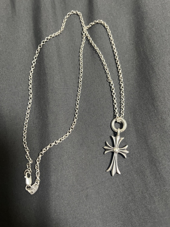 タイニーCHクロスチャームネックレストップシルバーBCA382（古着・ファッション）の商品画像 - 査定依頼日：2026年4月2日 - 最高査定価格：187,000円