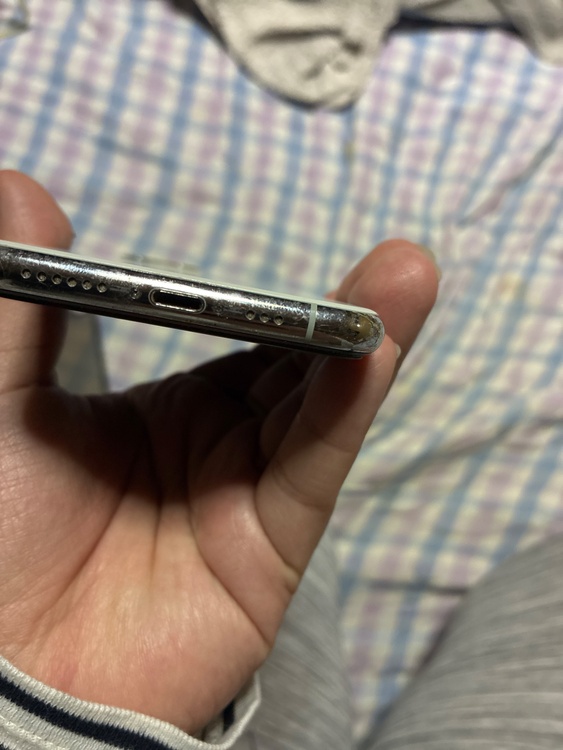 iPhone11 Pro 512GB Softbank（スマホ）の商品画像 - 査定依頼日：2026年3月8日 - 最高査定価格：23,000円