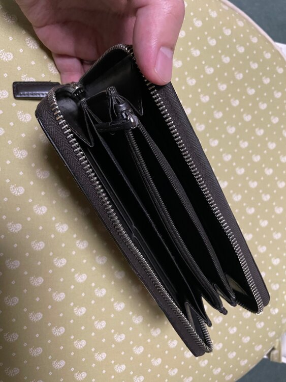 グッチ  （ブランドバッグ）の商品画像 - 査定依頼日：2025年5月28日 - 最高査定価格：30,000円