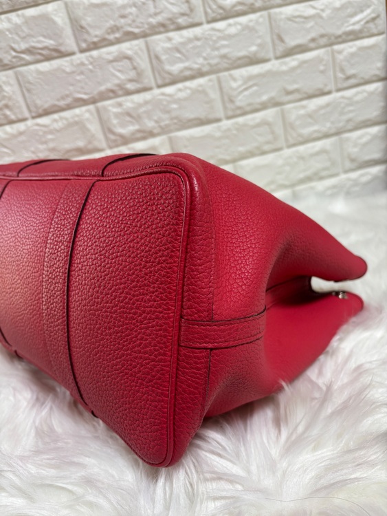 エルメス ガーデンパーティPM ネゴンダ ブーゲンビリア C刻印（ブランドバッグ）の商品画像 - 査定依頼日：2025年11月15日 - 最高査定価格：110,000円