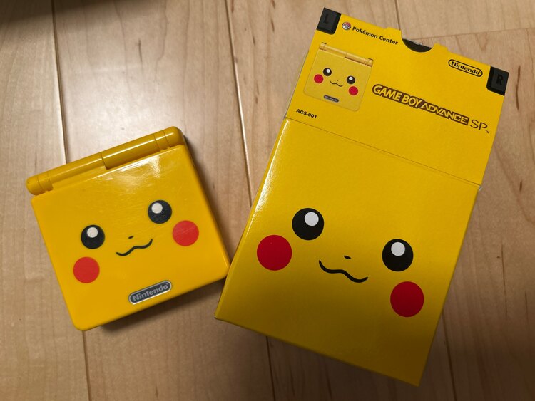 ゲームボーイアドバンスSP ピカチュウエディション（ゲーム機本体・ゲームソフト）の商品画像 - 査定依頼日：2025年5月6日 - 最高査定価格：76,000円