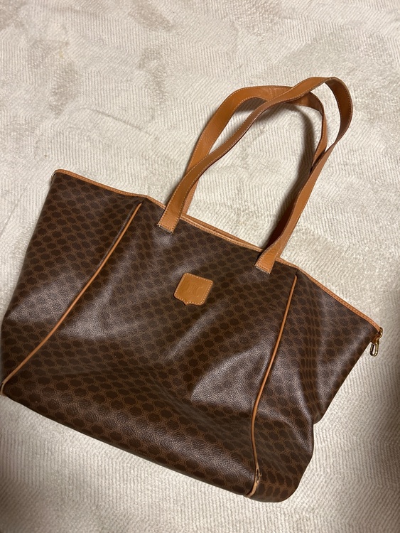 セリーヌ  （ブランドバッグ）の商品画像 - 査定依頼日：2026年3月19日 - 最高査定価格：15,000円