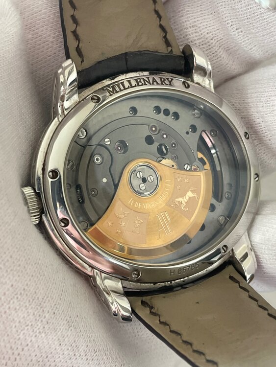 H65785（高級時計）の商品画像 - 査定依頼日：2025年5月16日 - 最高査定価格：1,100,000円