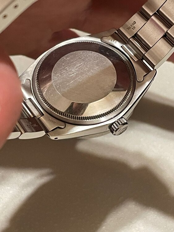 ロレックス パーペチュアルデイト （高級時計）の商品画像 - 査定依頼日：2025年1月17日 - 最高査定価格：300,000円