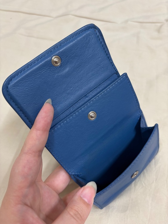 バレンシアガ  （ブランドバッグ）の商品画像 - 査定依頼日：2025年9月9日 - 最高査定価格：20,000円