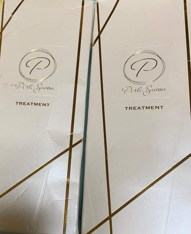 ペルルセボン トリートメント 180ml（コスメ・美容・健康器具）の商品画像 - 査定依頼日：2025年2月9日 - 最高査定価格：100円