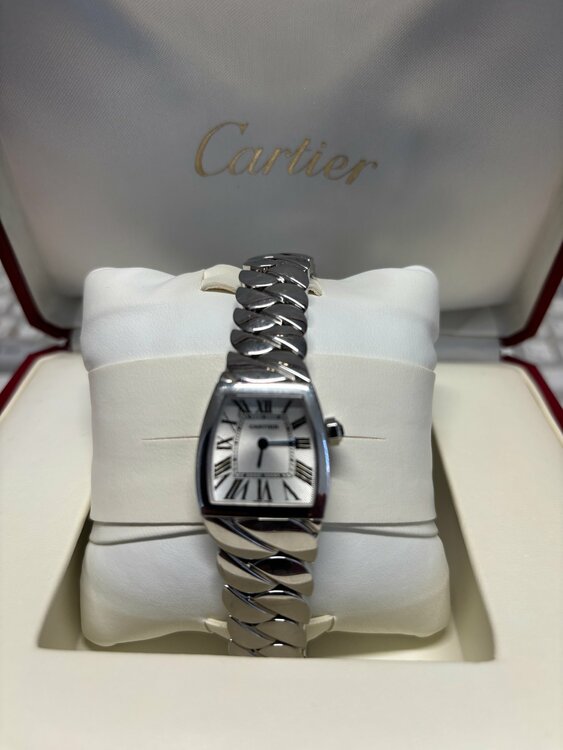 カルティエ その他 ラドーニャSM　１８KWG（高級時計）の商品画像 - 査定依頼日：2026年2月26日 - 最高査定価格：2,500,000円