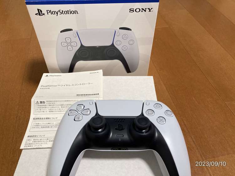 ps5コントローラ CFI-ZCT1J（ゲーム機本体・ゲームソフト）の商品画像 - 査定依頼日：2023年9月10日 - 最高査定価格：2,000円