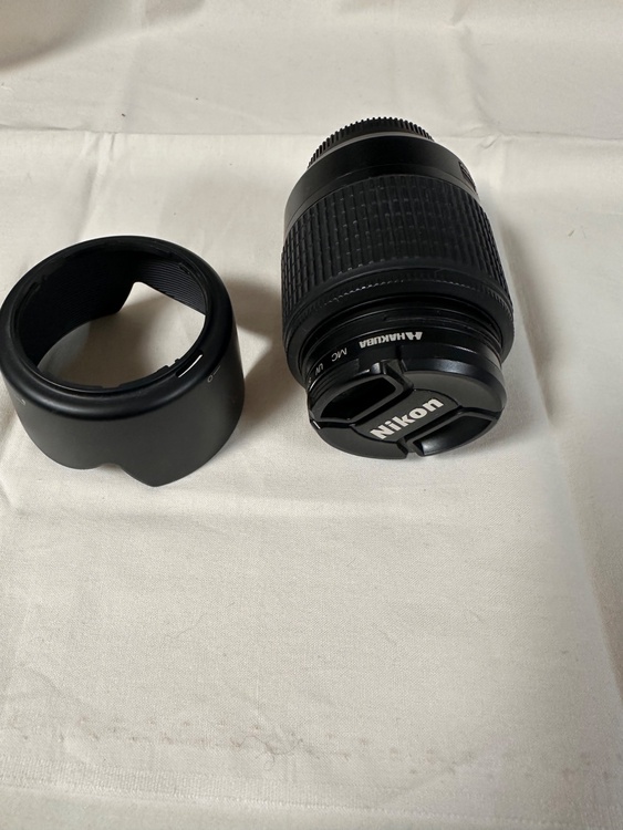 AF-S NIKKOR 55-200mm（カメラ）の商品画像 - 査定依頼日：2026年4月8日 - 最高査定価格：1,600円