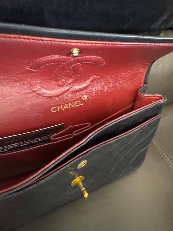 ラムスキン（ブランドバッグ）の商品画像 - 査定依頼日：2025年12月12日 - 最高査定価格：410,000円