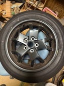 60プリウスＵ　純正ノーマルタイヤ　1年（カー用品）の商品画像 - 査定依頼日：2025年11月30日 - 最高査定価格：18,000円