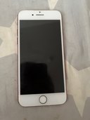 iPhone7（スマホ）の商品画像 - 査定依頼日：2022年10月4日 - 最高査定価格：2,700円