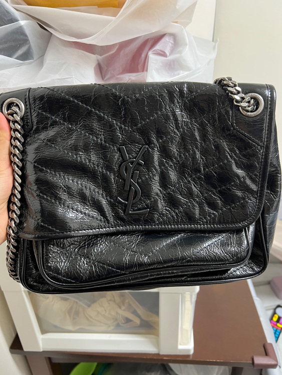 イブサンローラン  （ブランドバッグ）の商品画像 - 査定依頼日：2025年9月13日 - 最高査定価格：220,000円