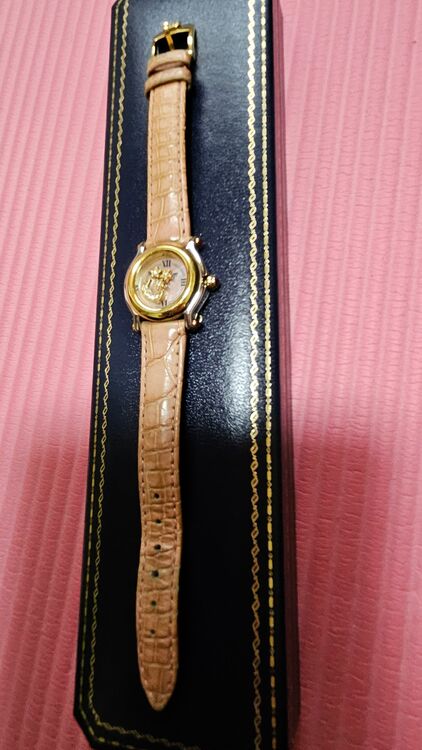 ショパール ハッピースポーツ 2782462142（高級時計）の商品画像 - 査定依頼日：2025年8月22日 - 最高査定価格：200,000円