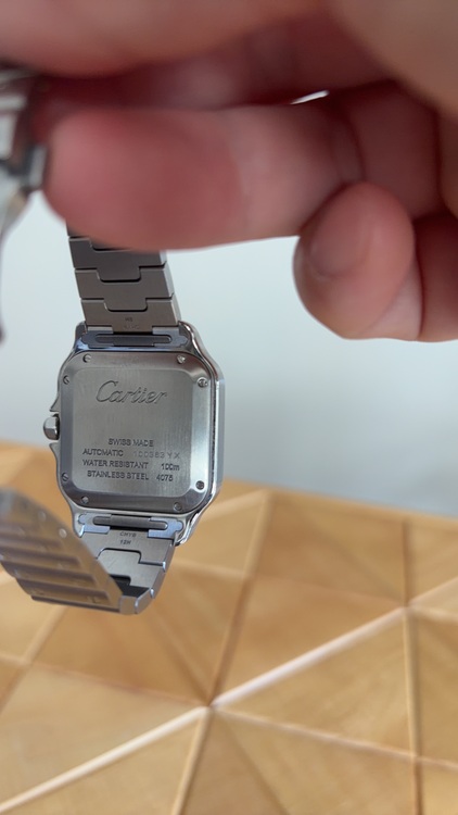 カルティエ サントス サントスドゥカルティエm（高級時計）の商品画像 - 査定依頼日：2025年10月9日 - 最高査定価格：900,000円