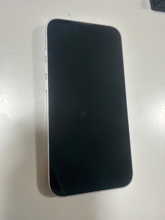 iPhone iPhone 14 256GB SIMフリー（スマホ）の商品画像 - 査定依頼日：2026年8月2日 - 最高査定価格：47,000円