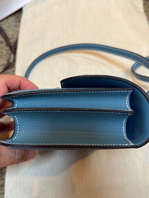 コンスタンスミニ（ブランドバッグ）の商品画像 - 査定依頼日：2026年4月1日 - 最高査定価格：1,600,000円