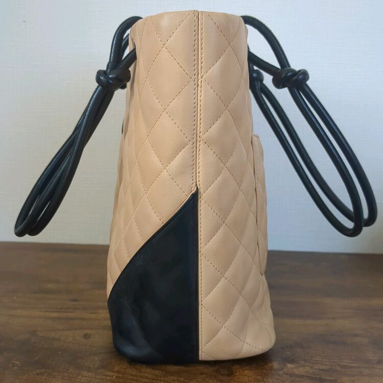 カンボンライン　トート　М（ブランドバッグ）の商品画像 - 査定依頼日：2025年11月5日 - 最高査定価格：150,000円