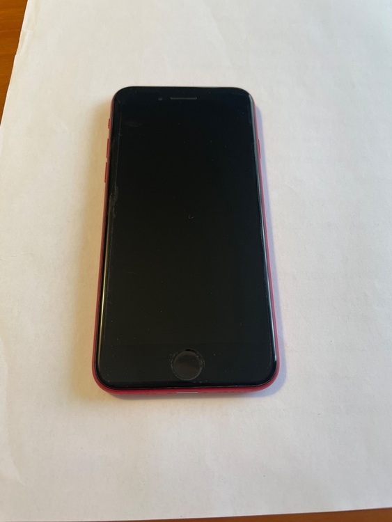 iPhone SE2（スマホ）の商品画像 - 査定依頼日：2025年9月23日 - 最高査定価格：10,000円