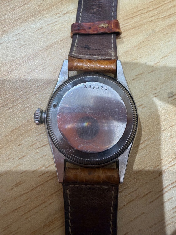 ロレックス オイスター パーペチュアルのヴィンテージウォッチ（高級時計）の商品画像 - 査定依頼日：2026年1月24日 - 最高査定価格：3,000,000円