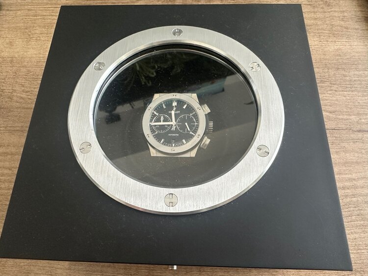 ウブロ クラシックフュージョン （高級時計）の商品画像 - 査定依頼日：2025年5月4日 - 最高査定価格：700,000円