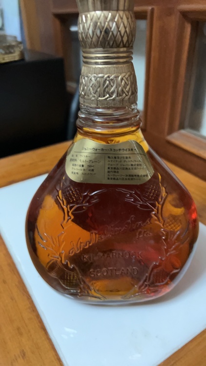 ジョニーウォーカー（お酒）の商品画像 - 査定依頼日：2026年1月4日 - 最高査定価格：100,000円