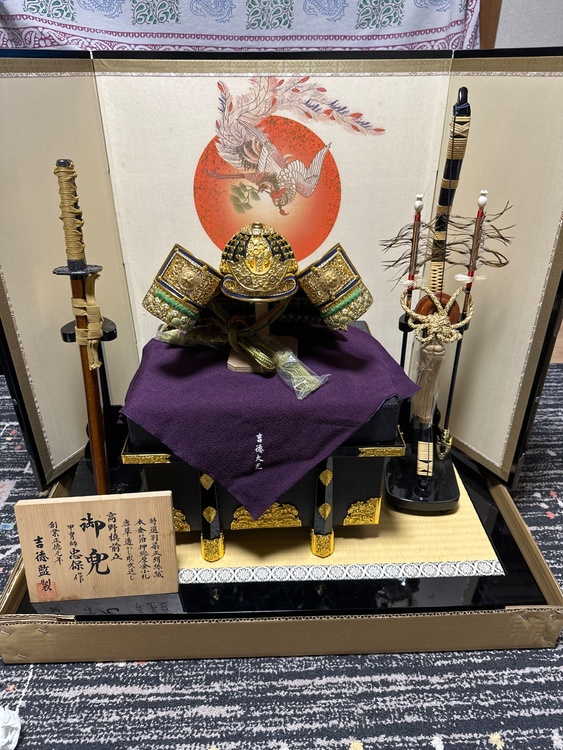 吉徳大光　兜床飾り（美術品・骨董品）の商品画像 - 査定依頼日：2026年4月18日 - 最高査定価格：3,000円