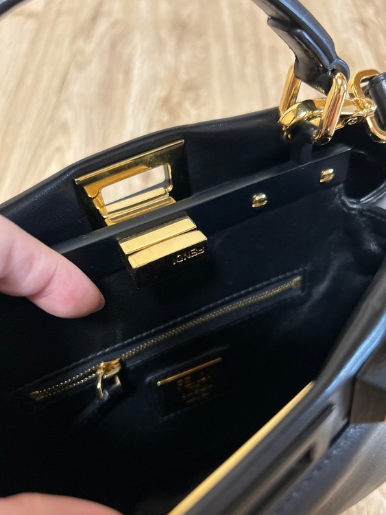 フェンディ（ブランドバッグ）の商品画像 - 査定依頼日：2026年9月20日 - 最高査定価格：90,000円