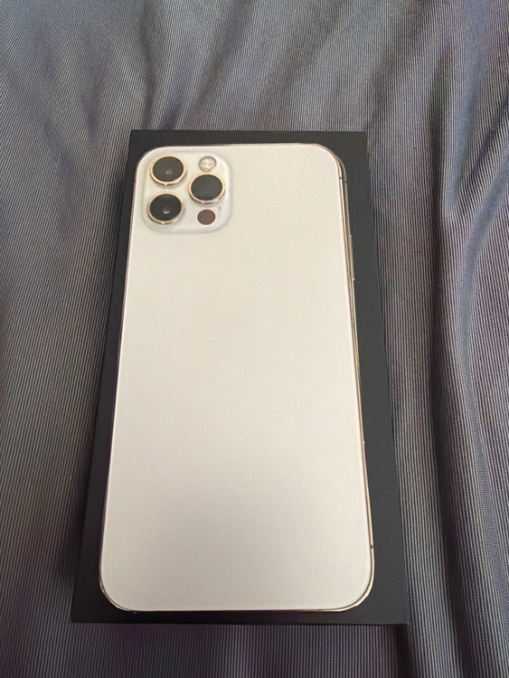 iPhone 12 Pro 128GB SIMフリー（スマホ）の商品画像 - 査定依頼日：2026年3月15日 - 最高査定価格：32,000円