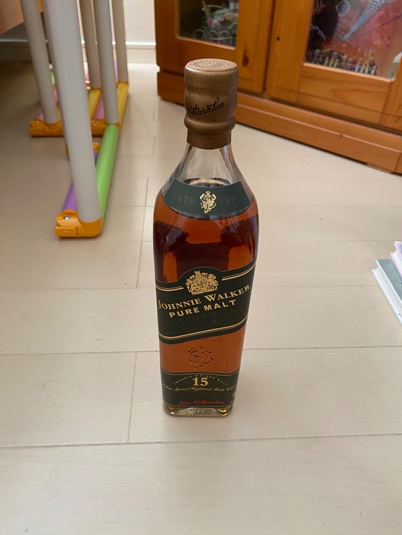 ウイスキー ジョニーウォーカー （お酒）の商品画像 - 査定依頼日：2026年1月22日 - 最高査定価格：22,000円