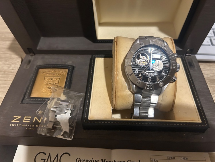 ゼニス エルプリメロ （高級時計）の商品画像 - 査定依頼日：2025年10月19日 - 最高査定価格：350,000円