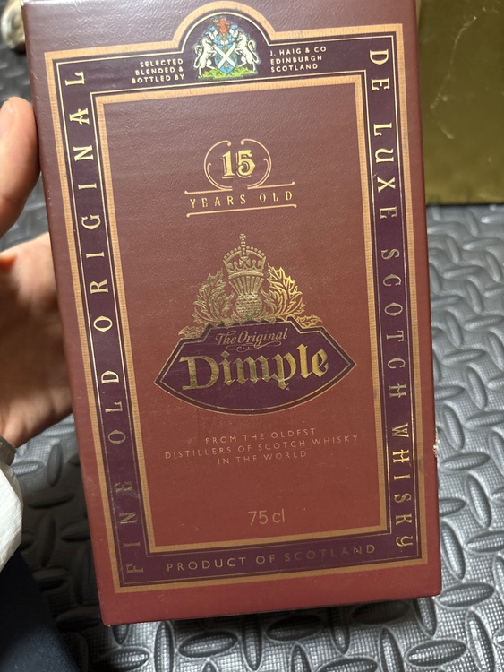 Old Rarity De Luxe 15 Years Old（お酒）の商品画像 - 査定依頼日：2026年7月21日 - 最高査定価格：6,100円