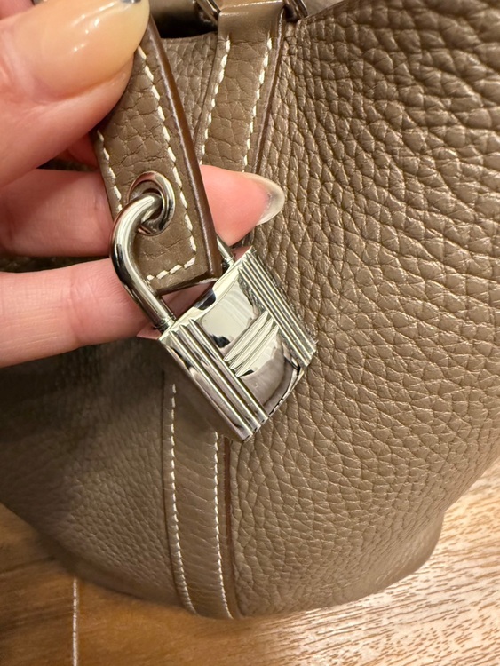 ピコタンＰＭ（ブランドバッグ）の商品画像 - 査定依頼日：2025年6月18日 - 最高査定価格：270,000円