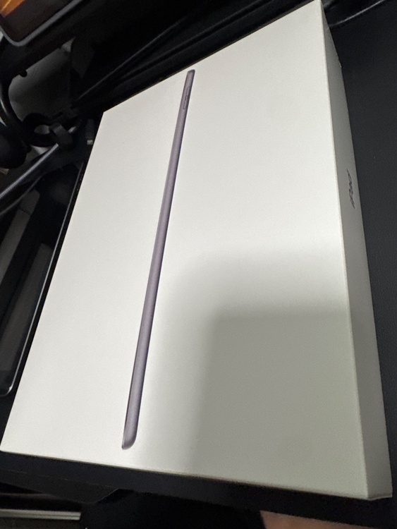 MK2K3J/A(型式:A2602)（PC・タブレット）の商品画像 - 査定依頼日：2026年9月24日 - 最高査定価格：13,100円