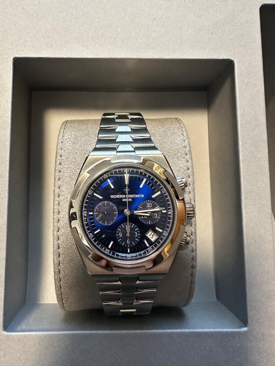 5520V/210A-B148 42.5MM スティール（高級時計）の商品画像 - 査定依頼日：2025年12月15日 - 最高査定価格：5,110,000円