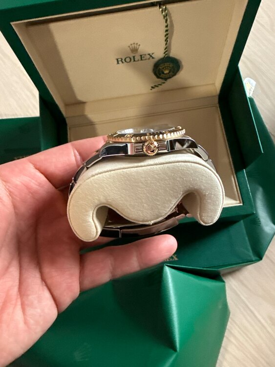 ロレックス サブマリーナー 116610Ln（高級時計）の商品画像 - 査定依頼日：2025年5月26日 - 最高査定価格：2,700,000円