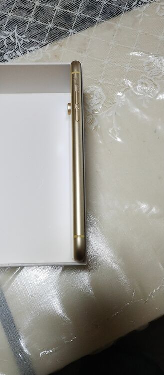 iPhone　XR（スマホ）の商品画像 - 査定依頼日：2025年7月5日 - 最高査定価格：14,000円