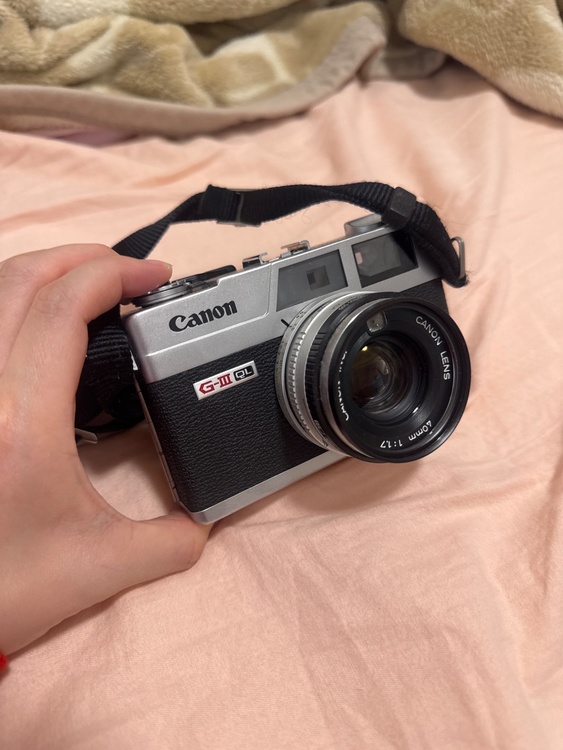 GⅢQL（カメラ）の商品画像 - 査定依頼日：2026年2月14日 - 最高査定価格：6,500円