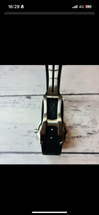 131.12.41.21.06.001（高級時計）の商品画像 - 査定依頼日：2025年7月25日 - 最高査定価格：420,000円