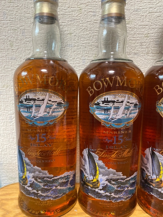 ボウモア 15年マリナーシルクプリント 750ml 43% 4本（お酒）の商品画像 - 査定依頼日：2025年12月21日 - 最高査定価格：100,000円