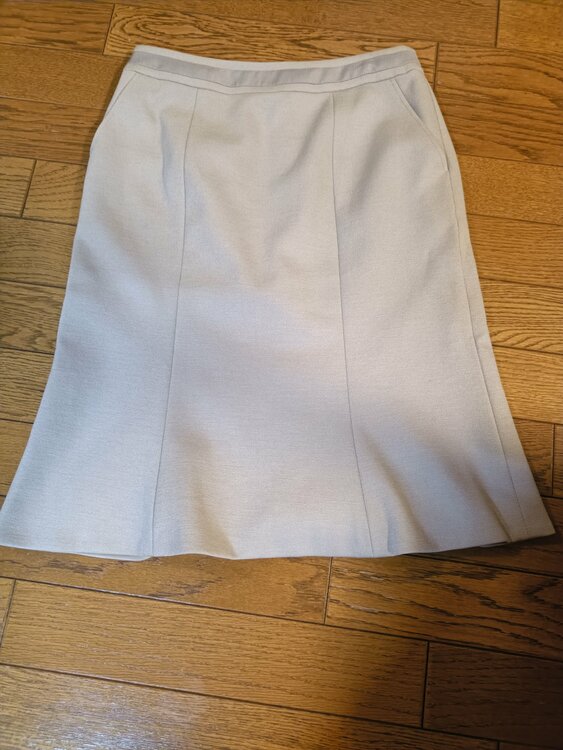 ポール・スチュアート　スカート（古着・ファッション）の商品画像 - 査定依頼日：2026年2月2日 - 最高査定価格：300円