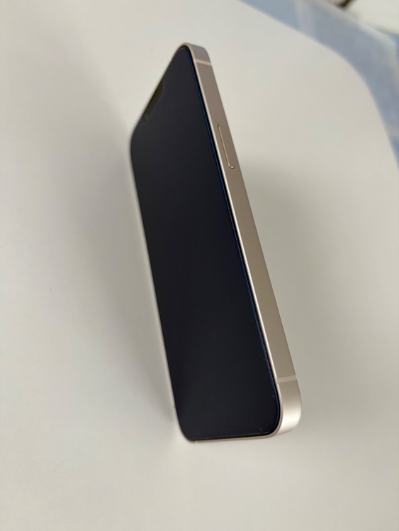 iPhone13（スマホ）の商品画像 - 査定依頼日：2026年6月14日 - 最高査定価格：45,000円